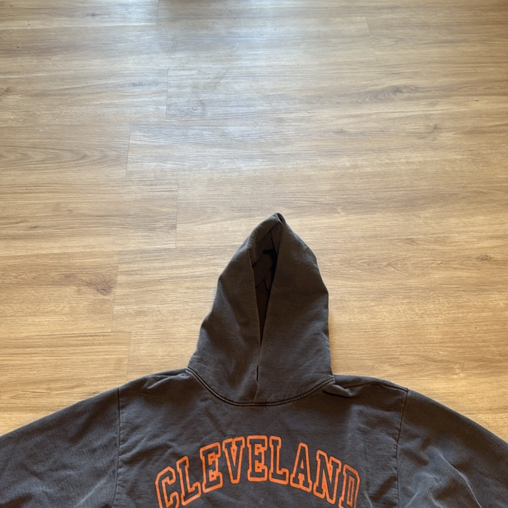 Cleveland Club Black Hoodie with Orange Lettering - Picture 4 of 4